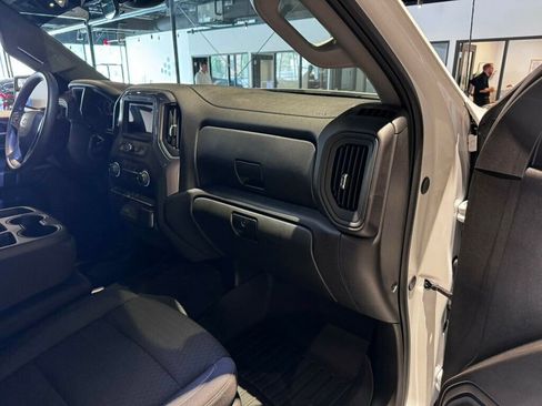 Used 2024 Chevrolet Silverado 1500 Custom w/ Turbomax Blackout Package AWD/4WD image 24