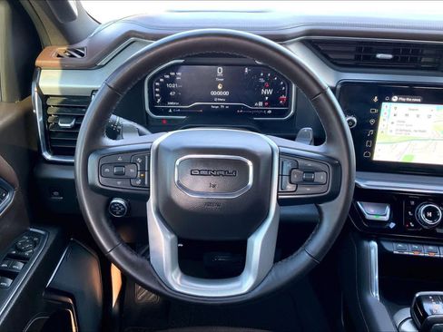 Used 2024 GMC Sierra 1500 Denali w/ Denali Reserve Package image 6