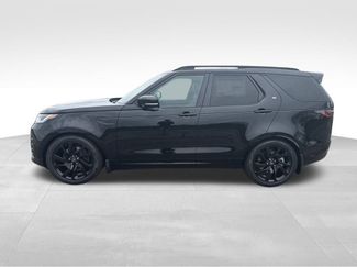 Used 2025 Land Rover Discovery Dynamic SE video 2