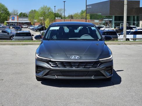 New 2026 Hyundai Elantra Sport FWD image 2