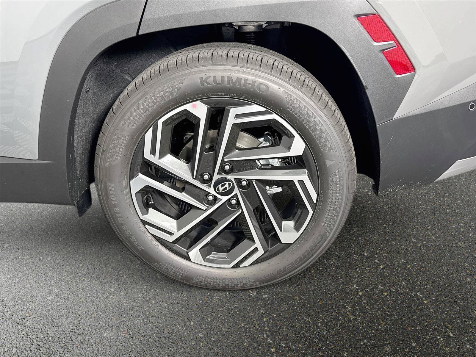 New 2026 Hyundai Tucson Limited FWD image 33