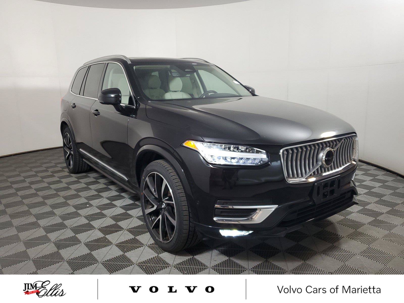 Certified 2023 Volvo XC90 B6 Plus w/ Protection Package Premier AWD/4WD image 1