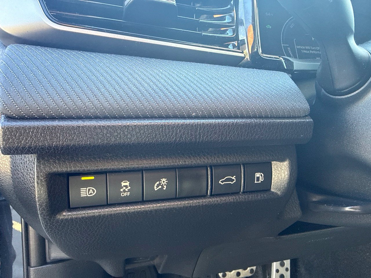 Used 2025 Toyota Camry SE w/ Multimedia Upgrade Package AWD/4WD image 23