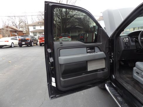 Used 2013 Ford F150 XLT w/ Luxury Equipment Group image 17