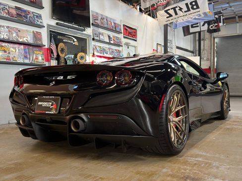 Used 2020 Ferrari F8 Tributo RWD image 7