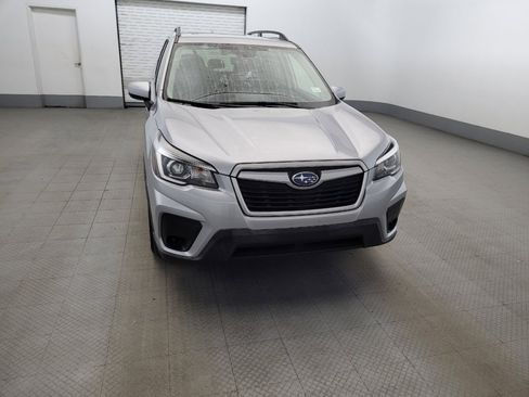 Used 2019 Subaru Forester Premium w/ All-Weather Package AWD/4WD image 14
