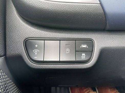 Used 2021 Kia Seltos S image 40