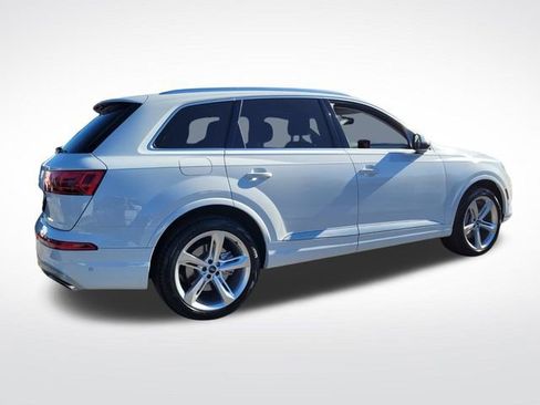 Used 2019 Audi Q7 3.0T Prestige image 7
