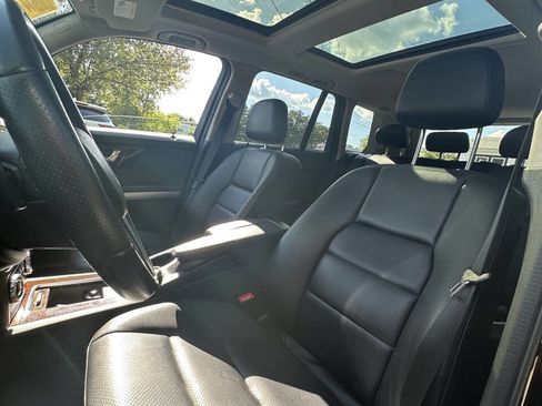 Used 2015 Mercedes-Benz GLK 350 4MATIC image 13