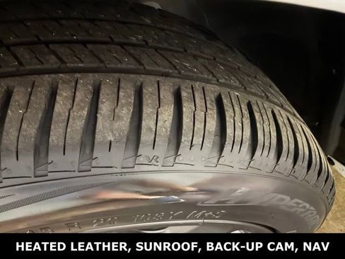 Used 2022 Chrysler 300 S image 11