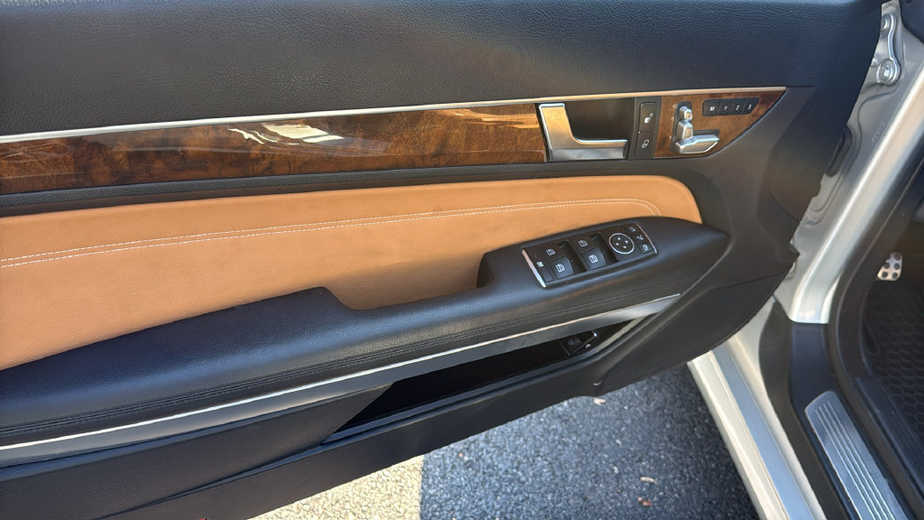 Used 2017 Mercedes-Benz E 400 Cabriolet image 17