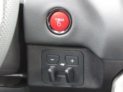 Certified 2026 Toyota Sequoia SR5 w/ TRD Off-Road Package AWD/4WD image 34