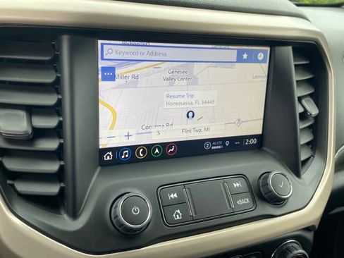 Certified 2023 GMC Acadia Denali FWD image 4