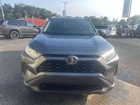 Used 2020 Toyota RAV4 LE w/ All Weather Liner Package AWD/4WD image 8