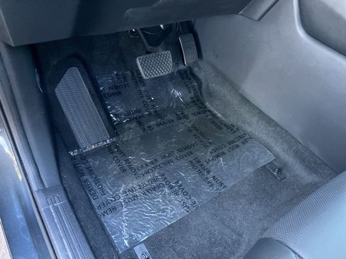 Used 2026 Honda CR-V EX-L image 17