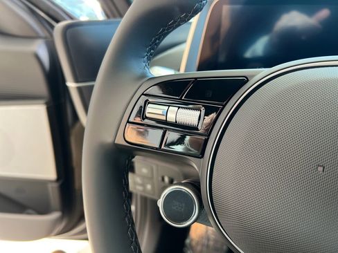 New 2025 Hyundai Ioniq 6 SE image 23