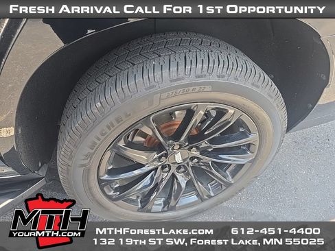 Used 2021 Cadillac Escalade Sport w/ LPO, Illumination Package AWD/4WD image 7
