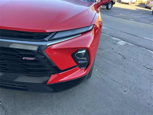 Used 2023 Chevrolet Blazer RS image 9