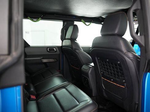 Used 2022 Ford Bronco Badlands image 39