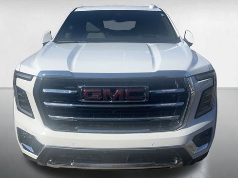 Certified 2025 GMC Yukon Elevation w/ Elevation Premium Package image 12