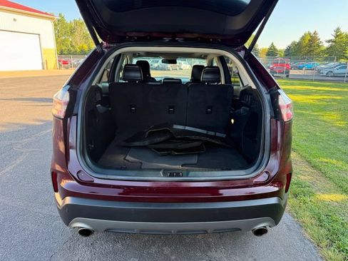 Used 2020 Ford Edge SEL w/ Convenience Package AWD/4WD image 3