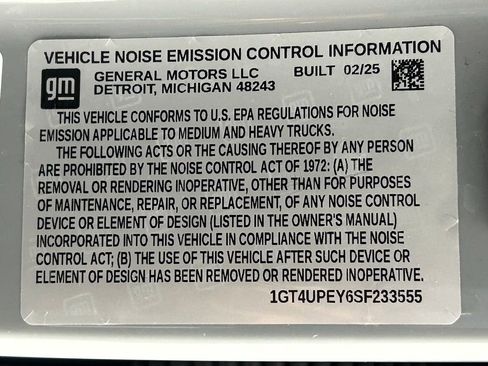 Used 2025 GMC Sierra 2500 AT4 w/ AT4 Premium Plus Package image 39