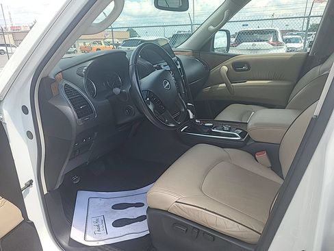 Used 2023 Nissan Armada SL w/ Captain's Chairs Package AWD/4WD image 6