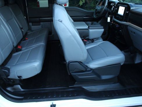 Used 2021 Ford F150 XL w/ Equipment Group 101A High AWD/4WD image 22