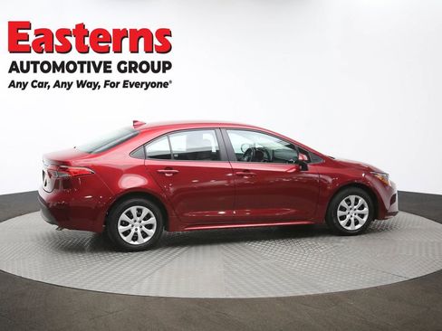 Used 2024 Toyota Corolla LE image 42