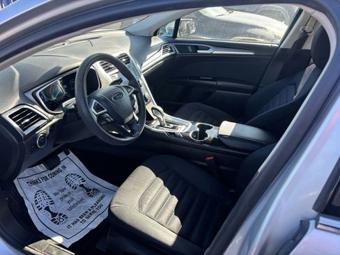Used 2014 Ford Fusion SE image 8