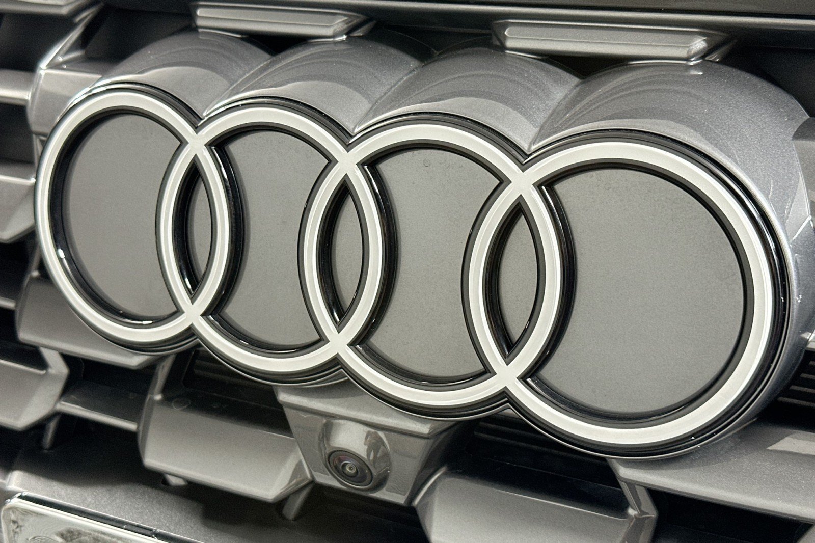 Used 2025 Audi Q5 Premium w/ Premium Plus AWD/4WD image 15