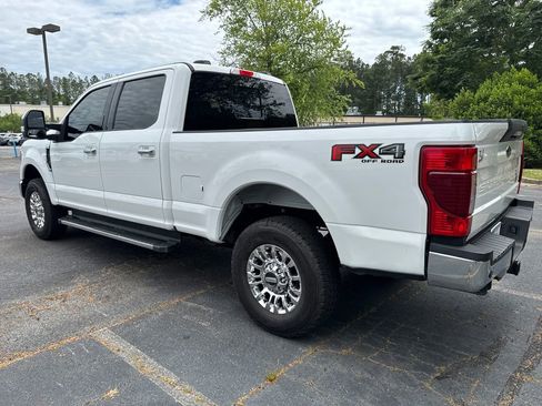 Used 2021 Ford F250 XLT w/ XLT Premium Package AWD/4WD image 8