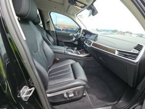 Used 2020 BMW X7 xDrive40i w/ Premium Package AWD/4WD image 6