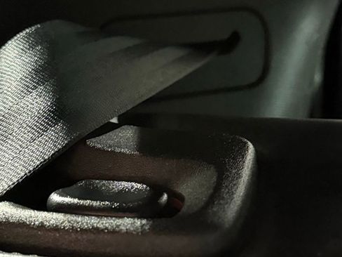 Used 2022 Ford Mustang Mach-E Select image 60