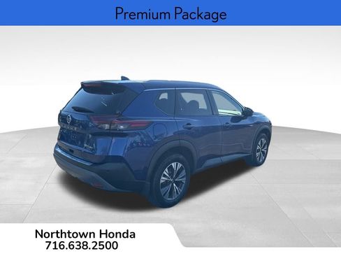 Used 2021 Nissan Rogue SV w/ Premium Package image 5