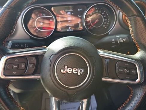 Used 2021 Jeep Gladiator Mojave w/ Trailer Tow Package image 29