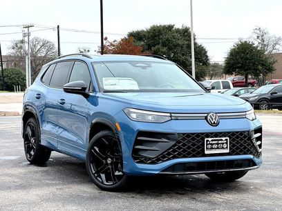 New 2026 Volkswagen Tiguan SE R-Line