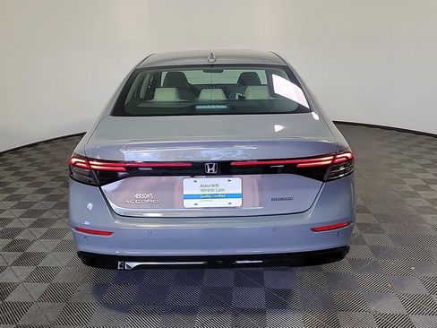 Certified 2025 Honda Accord EX-L image 5