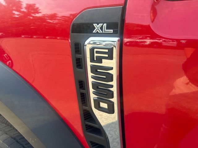 New 2026 Ford F550 4x4 Regular Cab Super Duty image 9