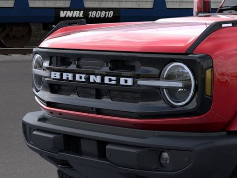 New 2026 Ford Bronco Outer Banks image 19
