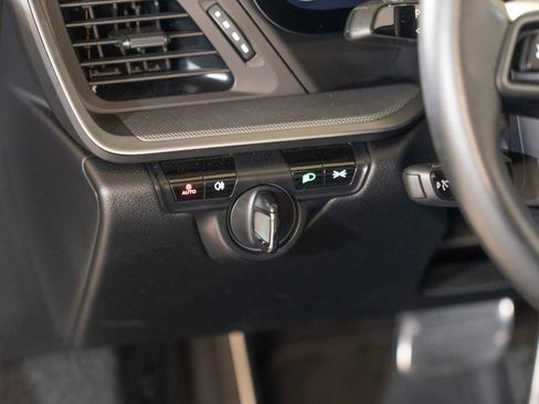 Certified 2020 Porsche 911 Carrera image 23