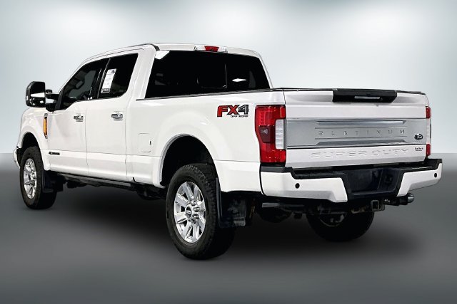 Used 2017 Ford F250 Platinum w/ Platinum Ultimate Package AWD/4WD image 5