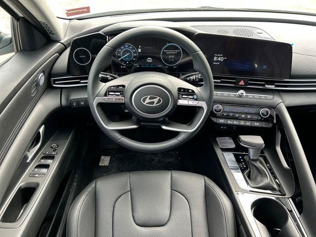 New 2026 Hyundai Elantra Limited FWD image 16