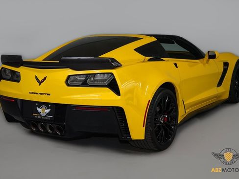 Used 2015 Chevrolet Corvette Z06 image 6