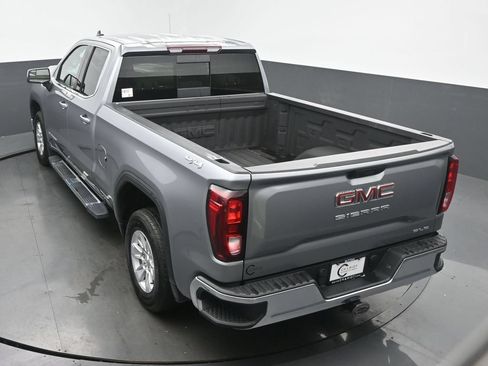 Used 2023 GMC Sierra 1500 SLE w/ Preferred Package AWD/4WD image 42