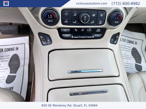 Used 2019 GMC Yukon Denali image 38