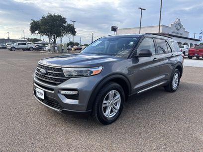 Certified 2023 Ford Explorer XLT w/ Equipment Group 202A