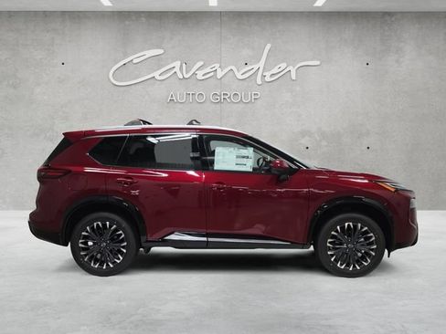 New 2026 Nissan Rogue Platinum AWD/4WD image 17