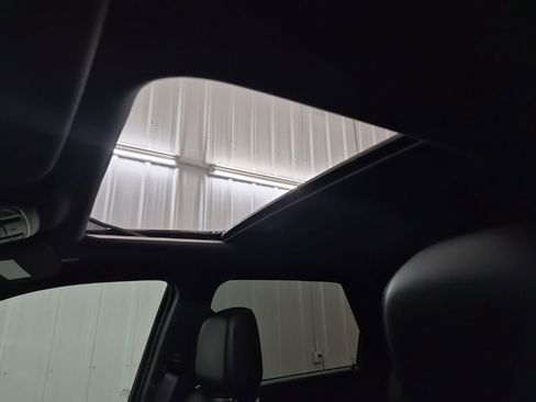 Used 2024 Dodge Durango GT image 40