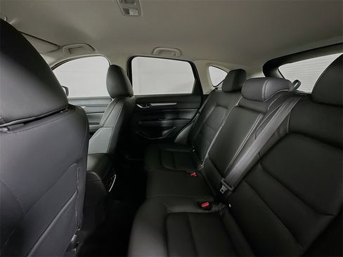 Used 2025 MAZDA CX-5 AWD 2.5 S w/ Select Package image 17